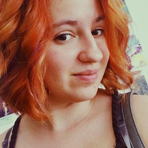 Meet your Posher, Alexia